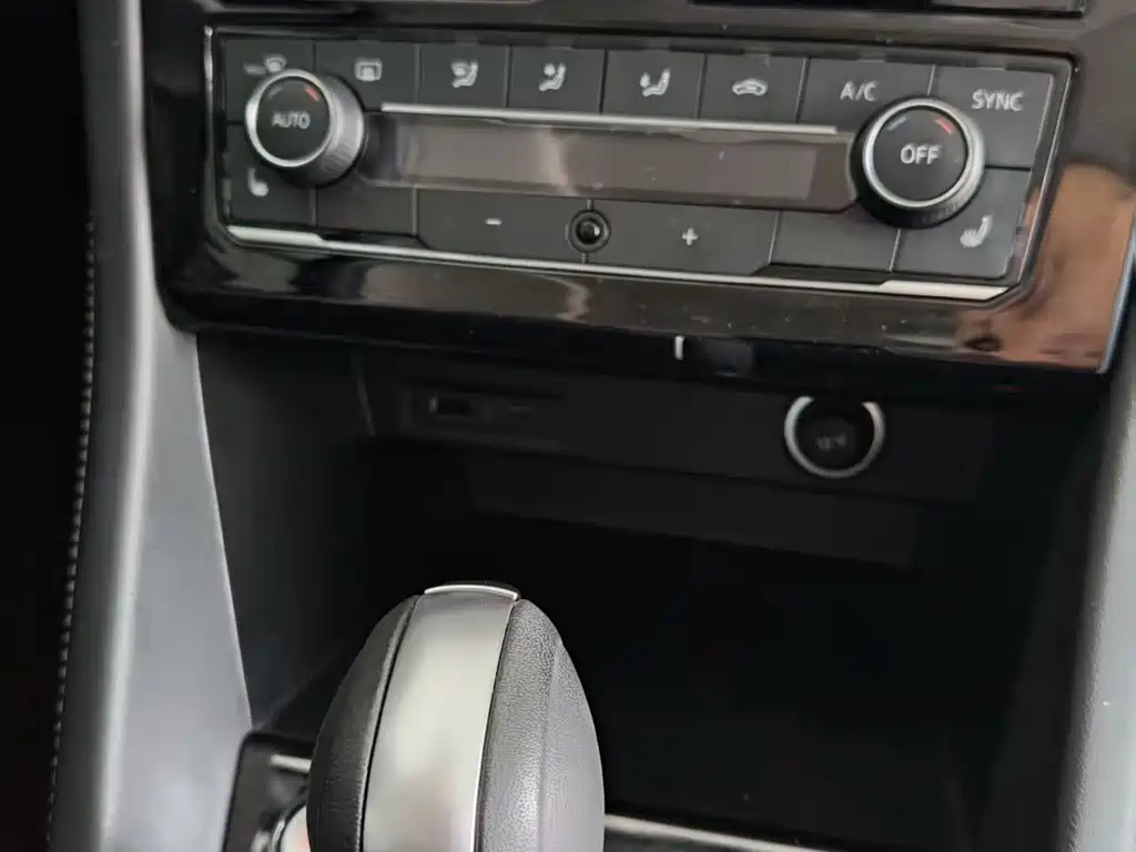 Jetta VS5 2023 280TSI AT