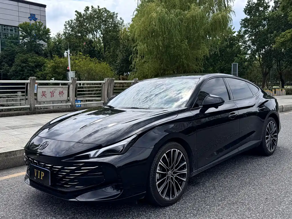 MG MG7