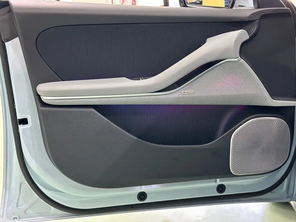 NIO ET5 — миниатюра 32