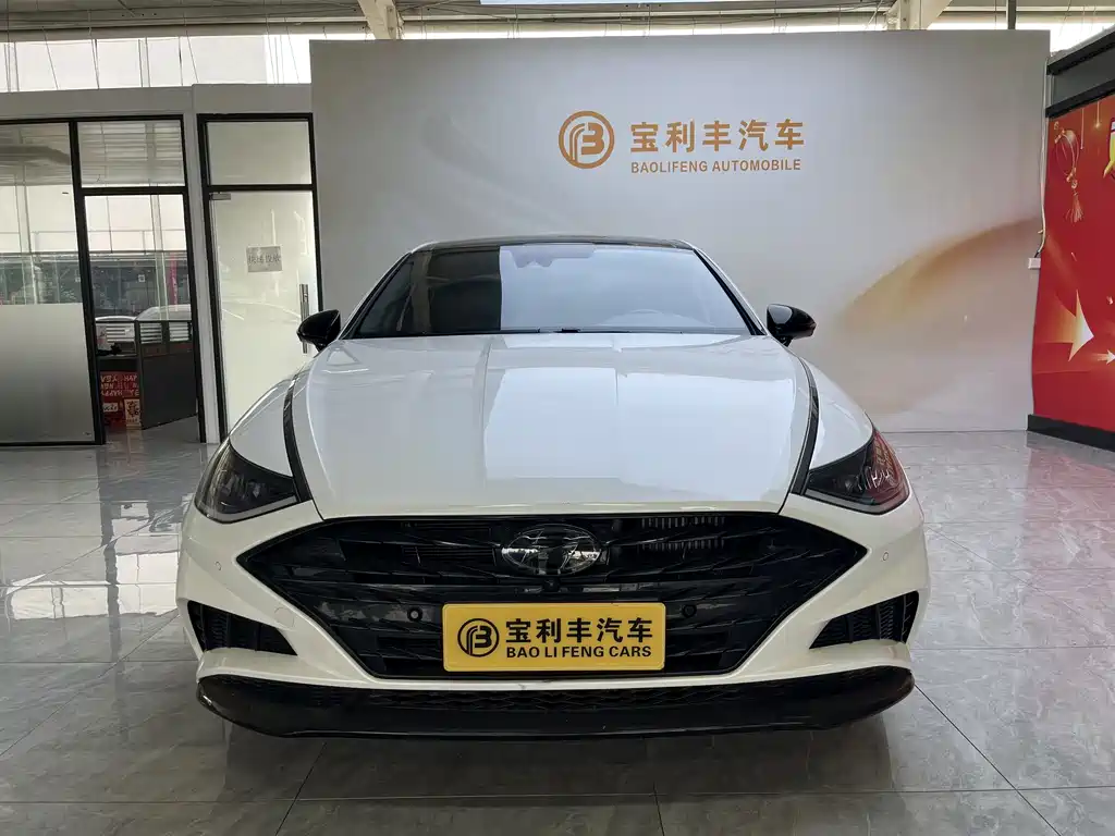 Hyundai Sonata — миниатюра 3
