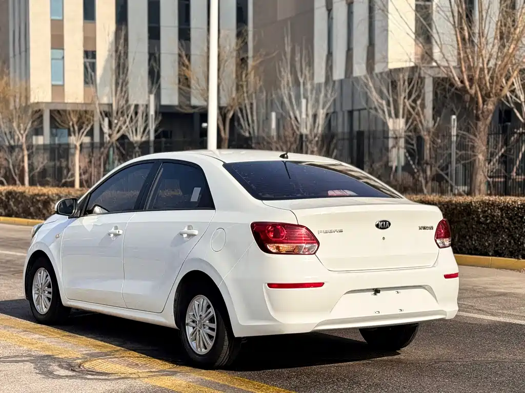Kia Huanchi — миниатюра 29