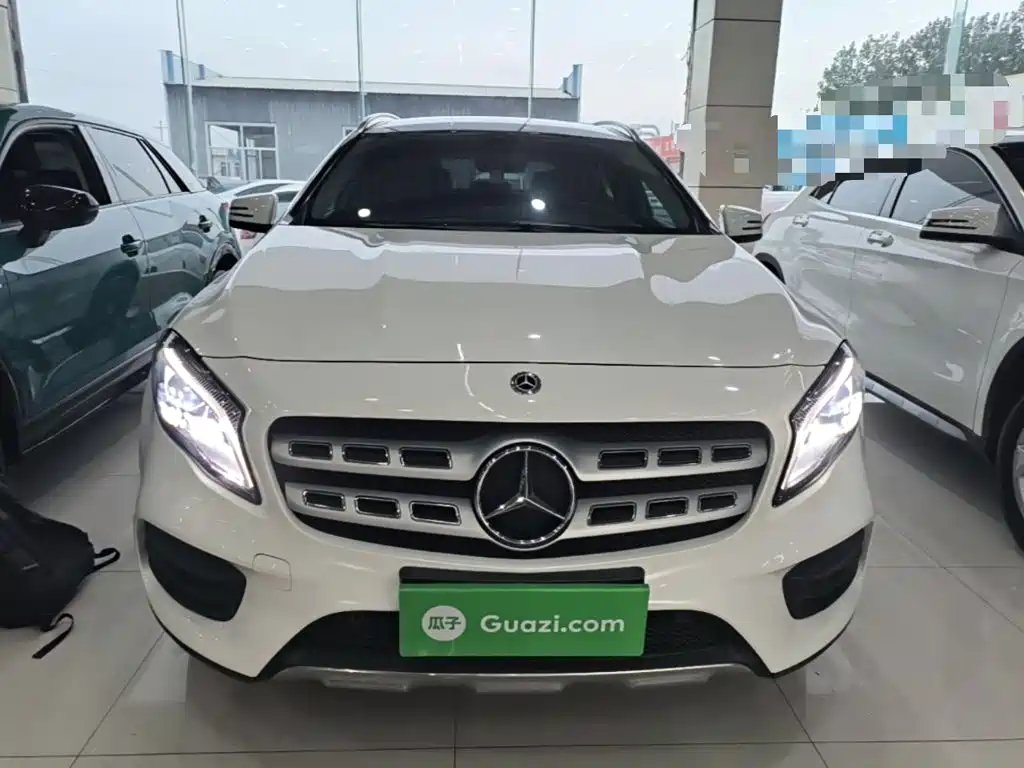 Mercedes-Benz GLA — миниатюра 3