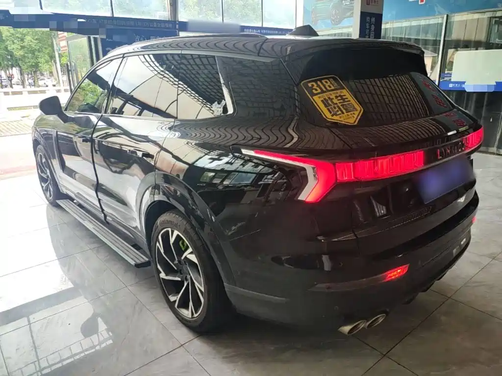 Lynk & Co 09 — миниатюра 5