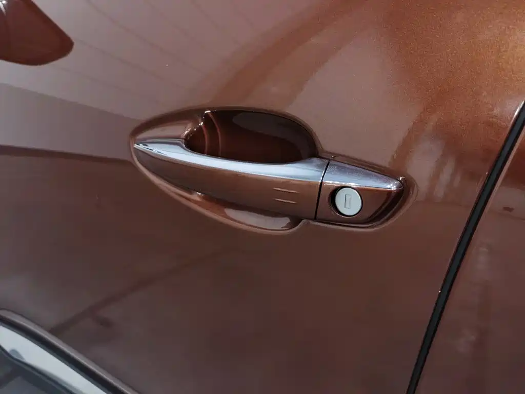 Peugeot 4008 — миниатюра 18