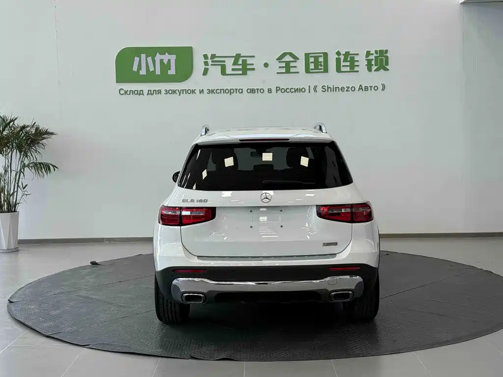 Mercedes-Benz GLB — миниатюра 6