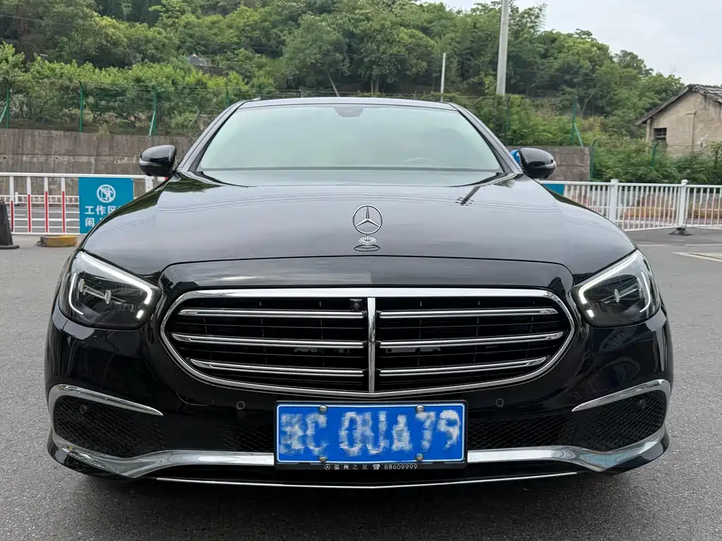 Mercedes-Benz E-Class E 2023 E 300 L Fashion
