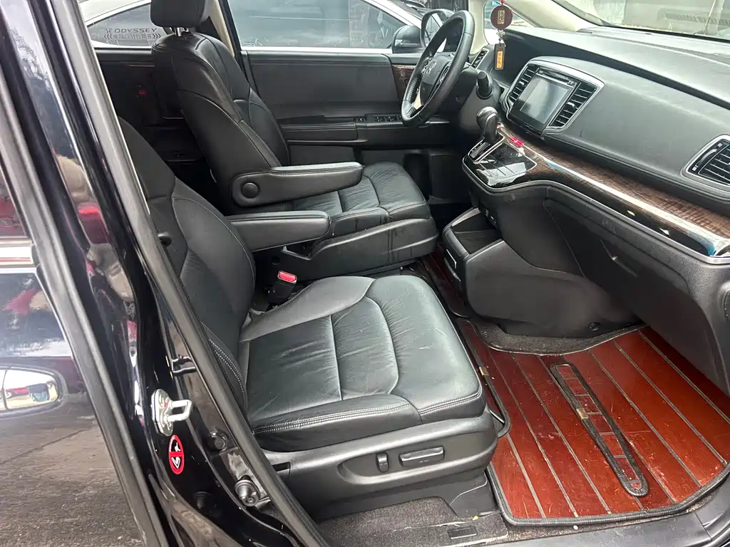 Honda Odyssey — миниатюра 6