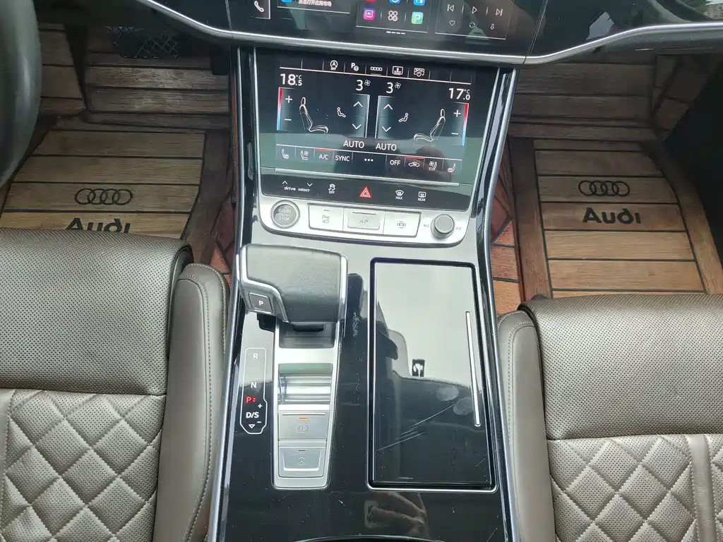 Audi A8 — миниатюра 13