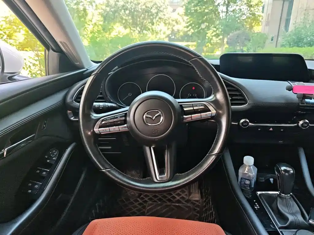 Mazda 3 Axela — миниатюра 3
