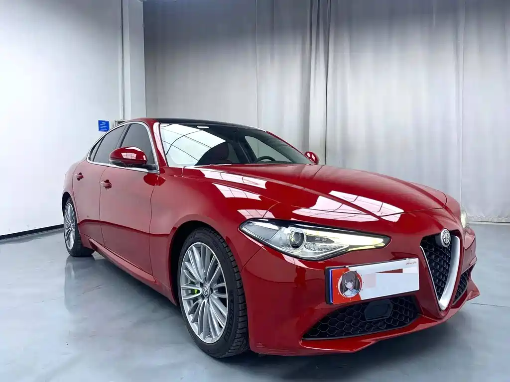 Alfa Romeo Giulia — миниатюра 7