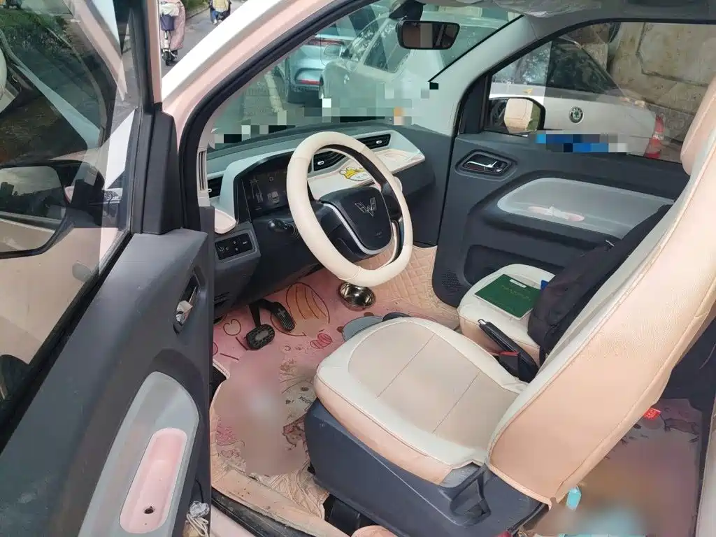 Wuling MINIEV — миниатюра 14