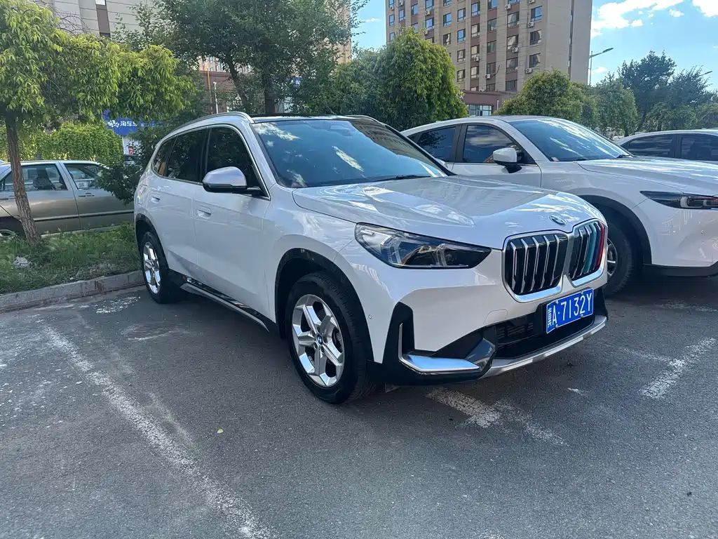 BMW X1 2023 sDrive20Li X