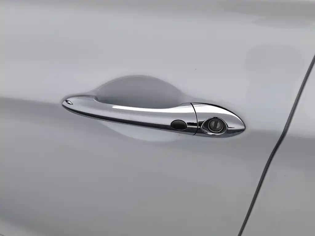 Hyundai Sonata — миниатюра 18