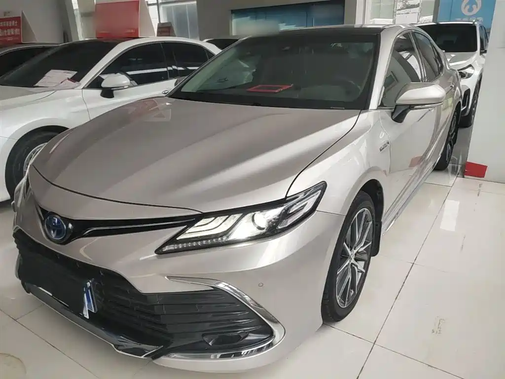 Toyota Camry 2023