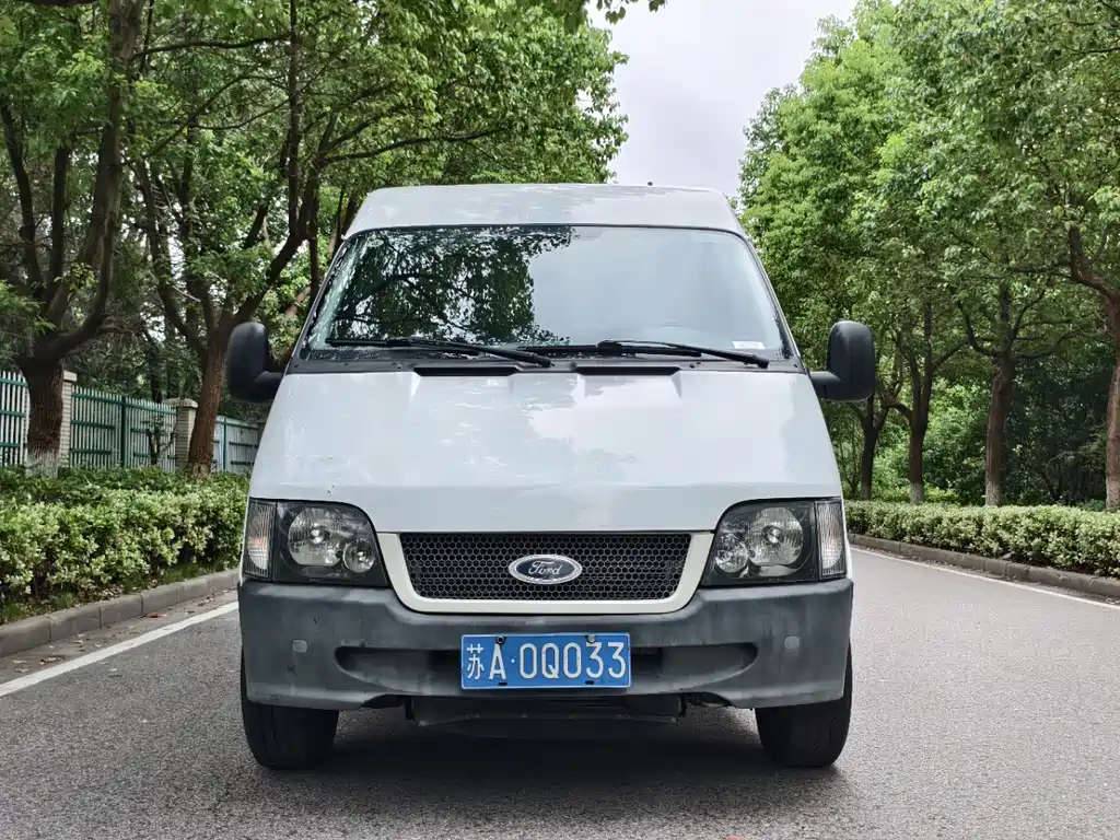 Ford Transit Classic — миниатюра 2
