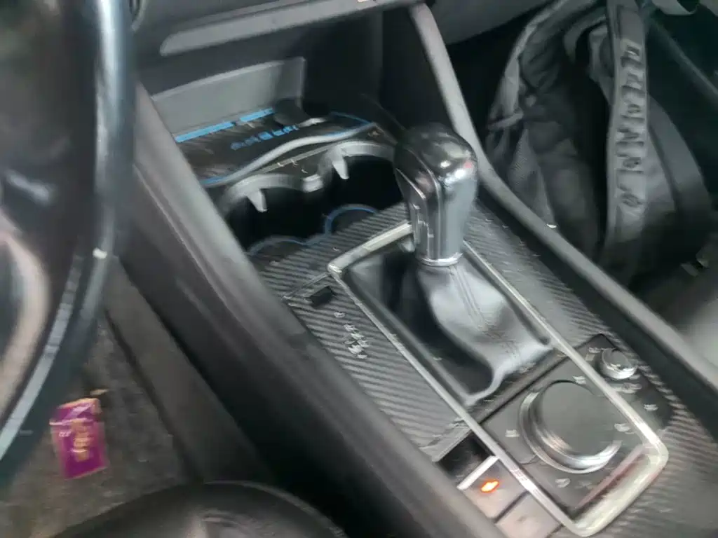 Mazda 3 Axela — миниатюра 14