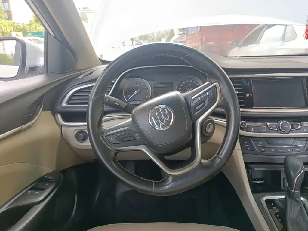 Buick Excelle — миниатюра 11