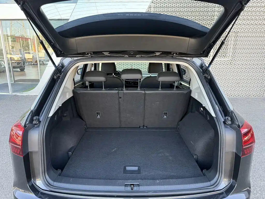 Volkswagen Tayron — миниатюра 6