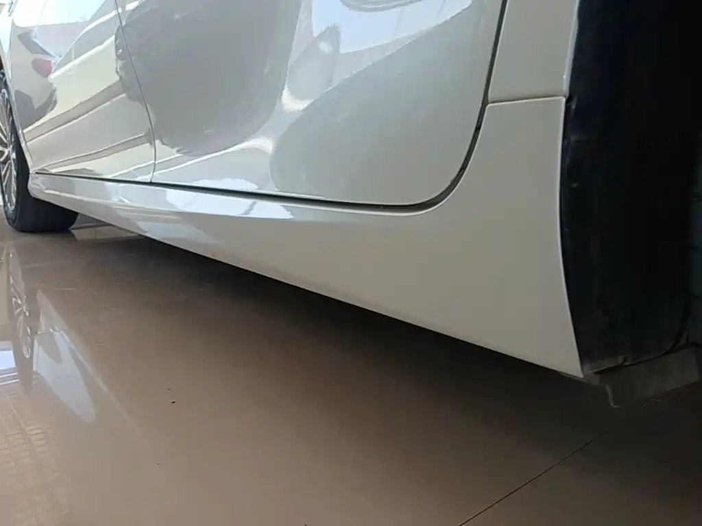 Toyota Camry — миниатюра 22