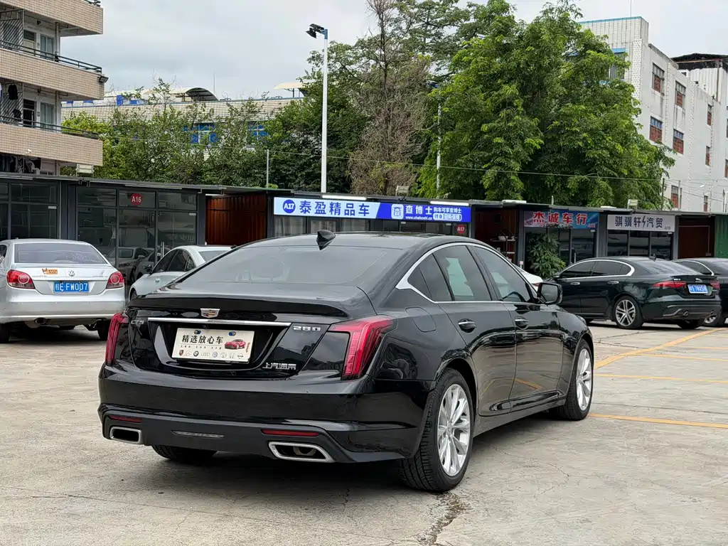 Cadillac CT5 — миниатюра 6