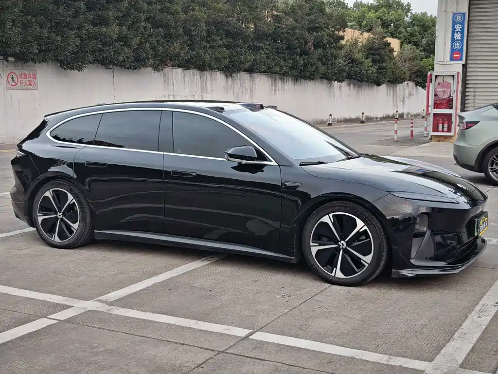 NIO ET5T — миниатюра 3