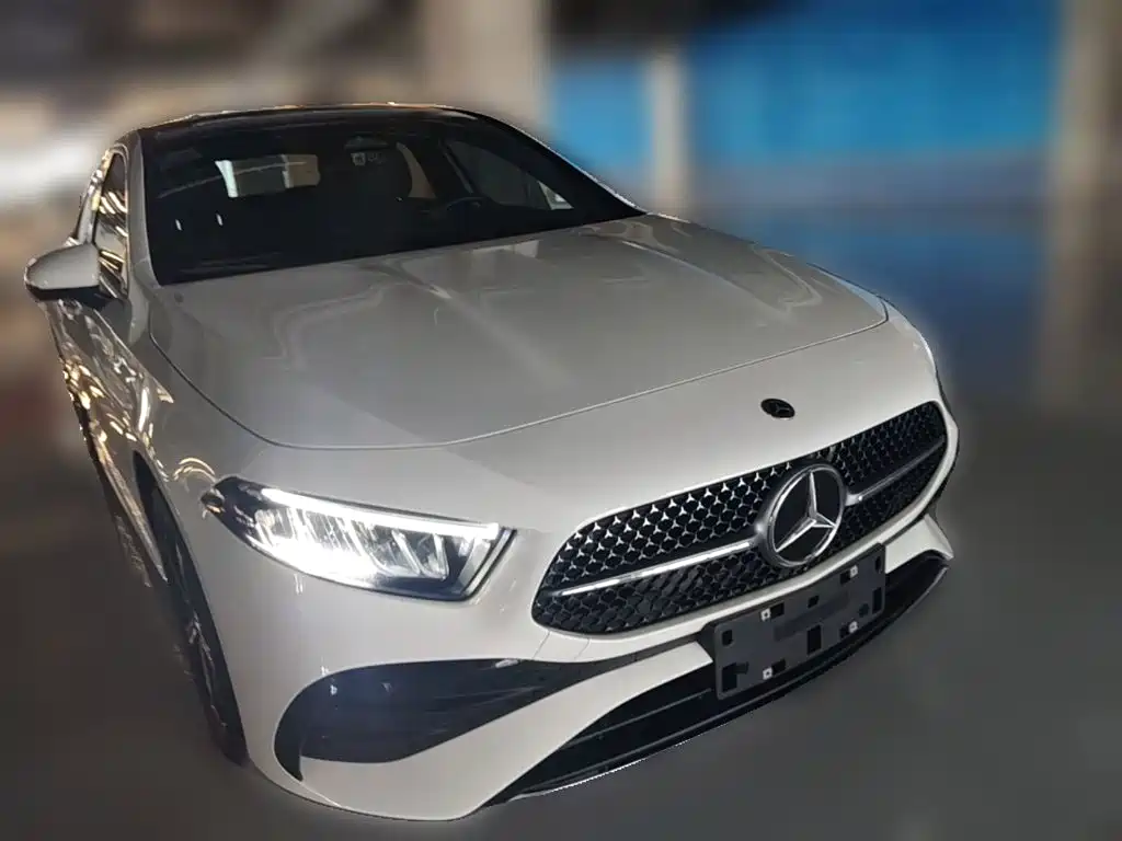 Mercedes-Benz A-Class — миниатюра 7