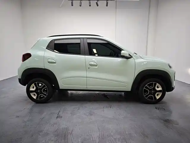 Dongfeng Box 2022 Champion 201KM