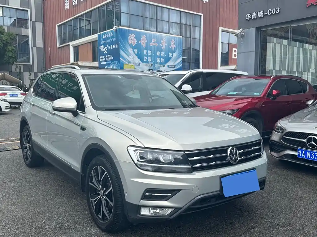 Volkswagen Tiguan L L 2019 330TSI AT Luxury VI