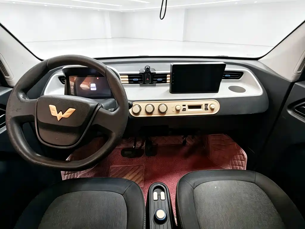 Wuling MINIEV — миниатюра 5