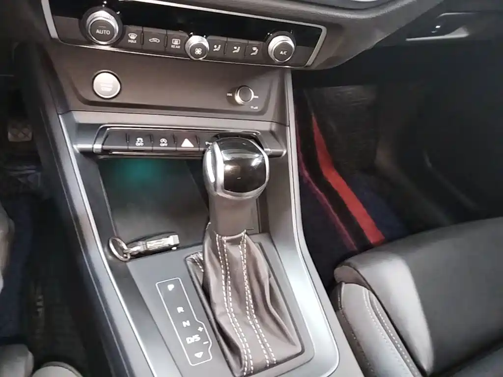 Audi Q3 Sportback — миниатюра 10