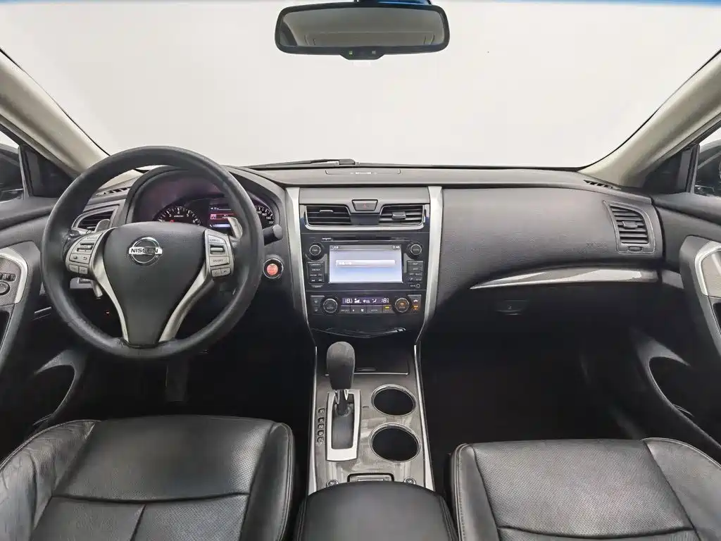 Nissan Altima 2014 2.5L XV-VIP