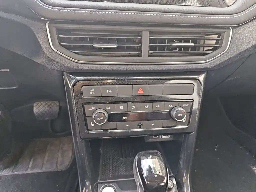 Volkswagen Tharu — миниатюра 13