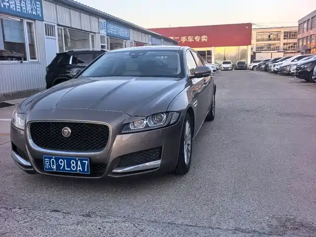Jaguar XFL