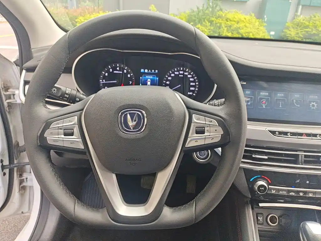 Changan Eado — миниатюра 11