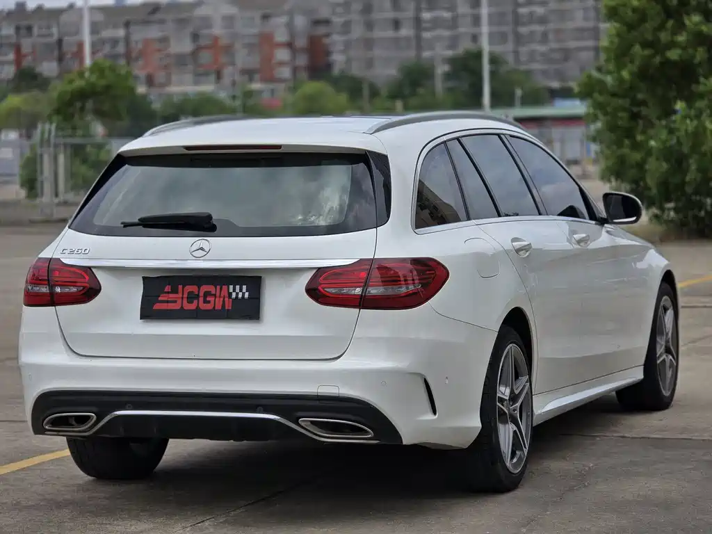 Mercedes-Benz C-Class (Import) — миниатюра 14