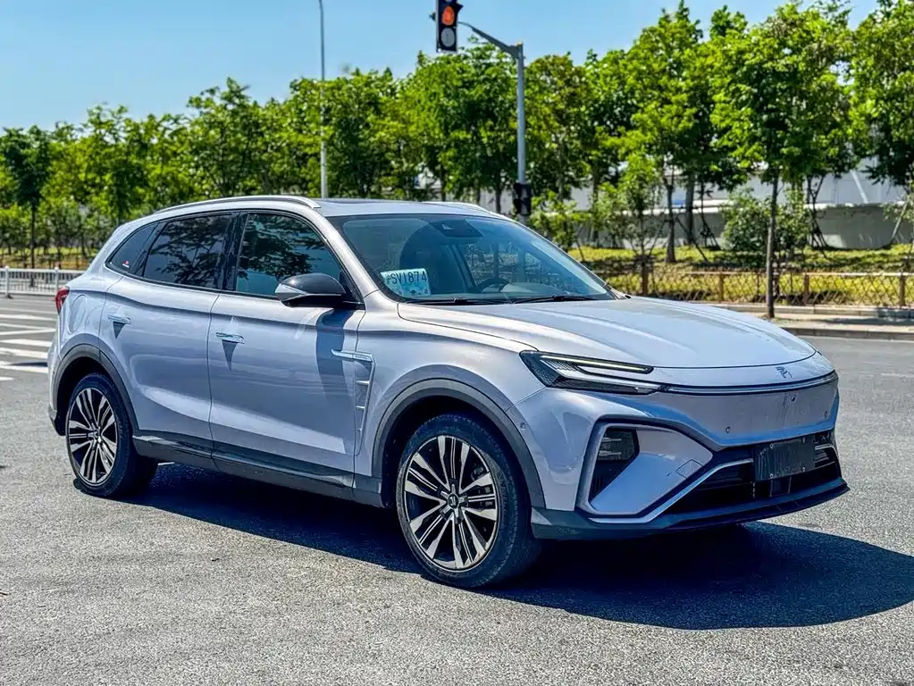 Roewe Feifan MARVEL R — миниатюра 3