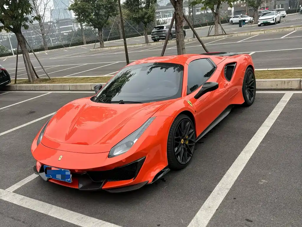 Ferrari 488