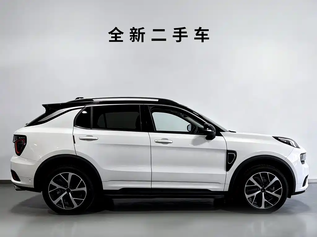 Lynk & Co 01 — миниатюра 4