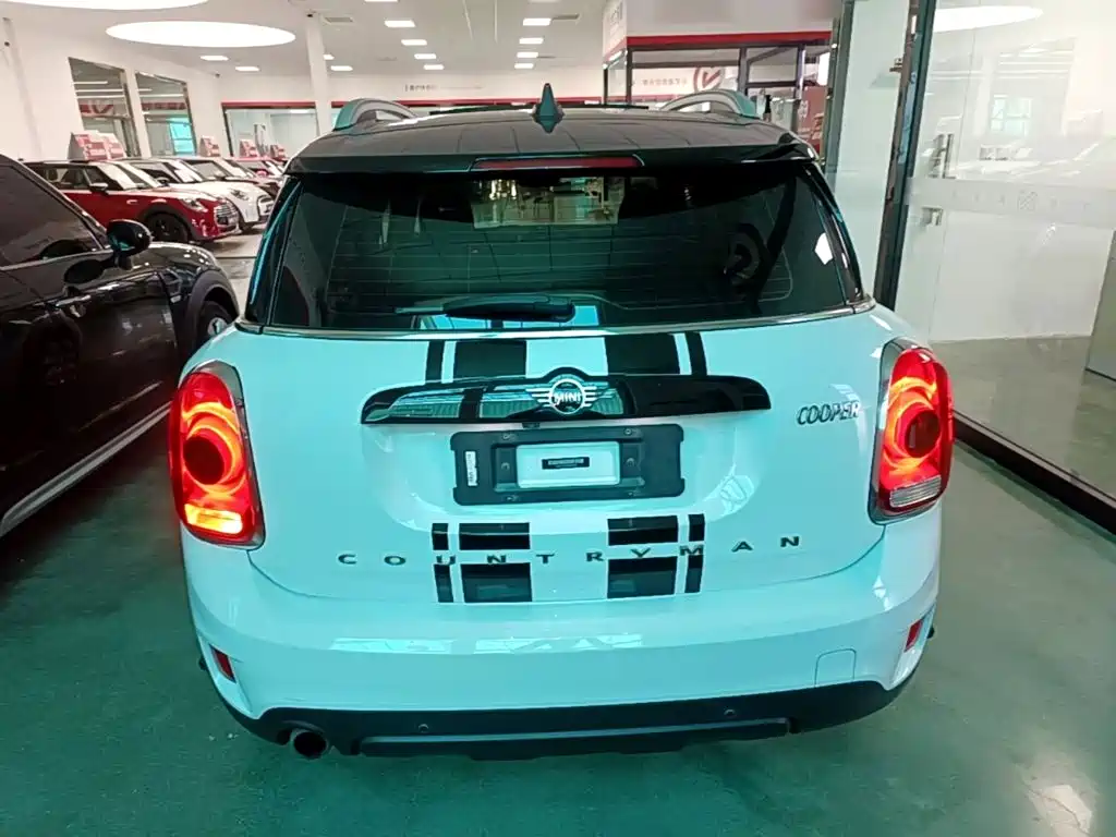 MINI Mini Countryman — миниатюра 6