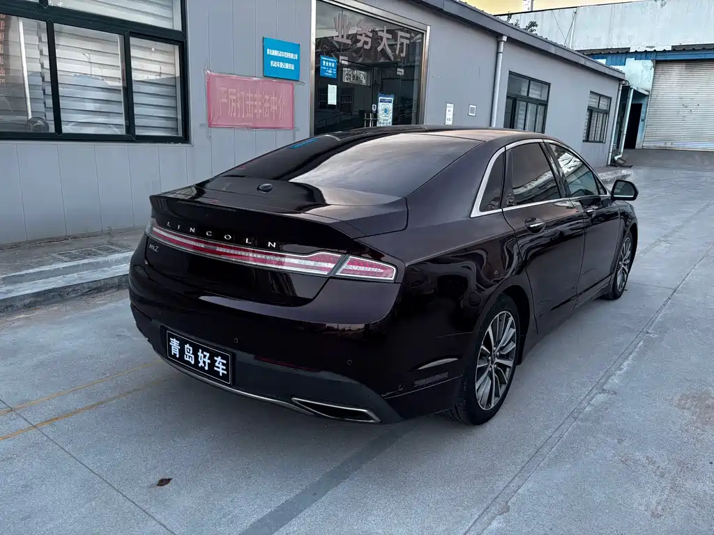 Lincoln MKZ — миниатюра 9