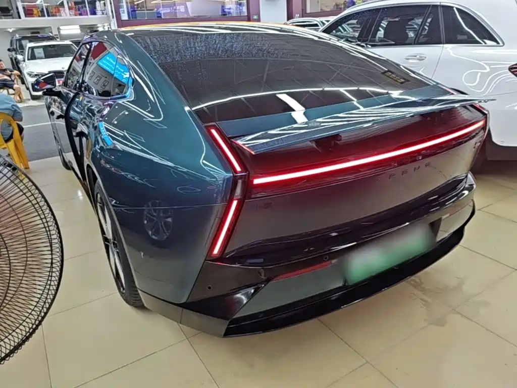 XPeng P7 — миниатюра 5