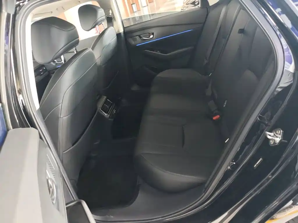 Honda Accord — миниатюра 17