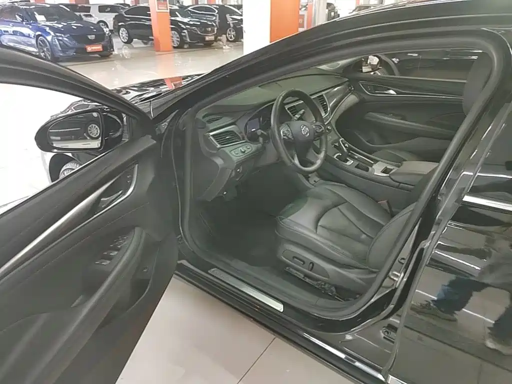 Buick LaCrosse — миниатюра 16