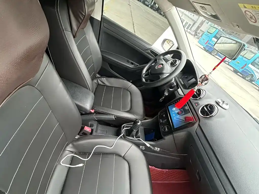 Volkswagen Jetta — миниатюра 4
