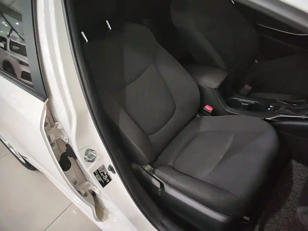 Toyota Corolla — миниатюра 25