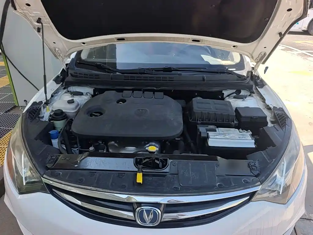Changan Eado XT — миниатюра 20