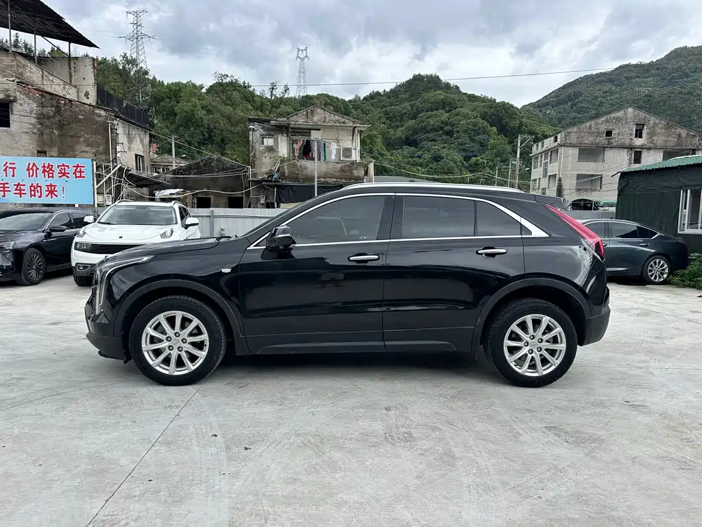 Cadillac XT4 — миниатюра 2