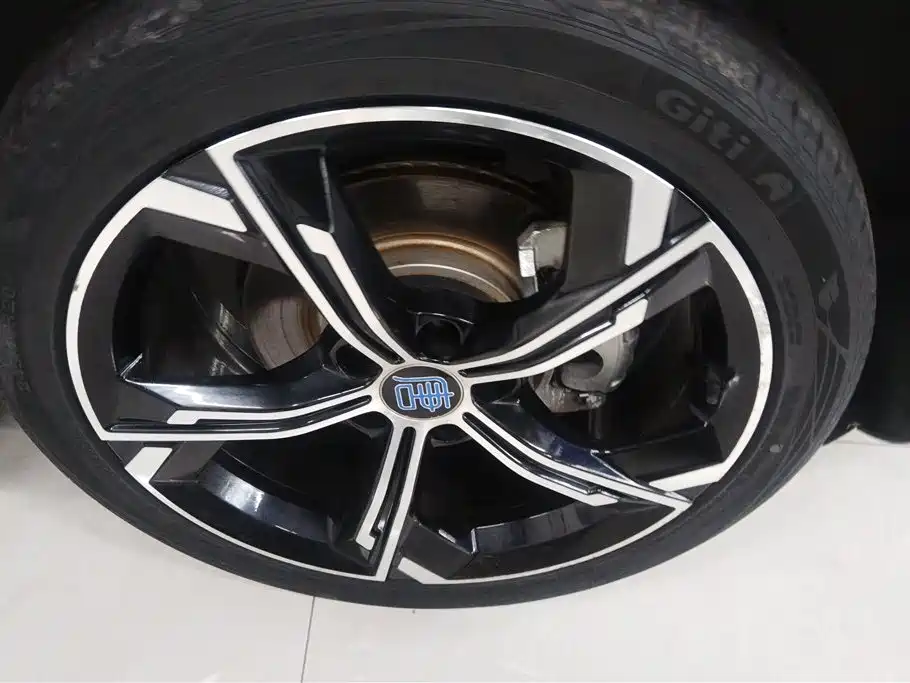 BYD Tang 2021 DM-i 112KM