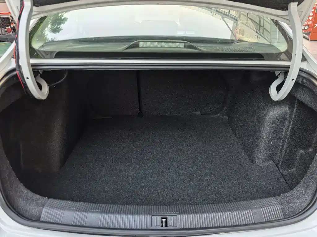 Volkswagen Bora — миниатюра 19