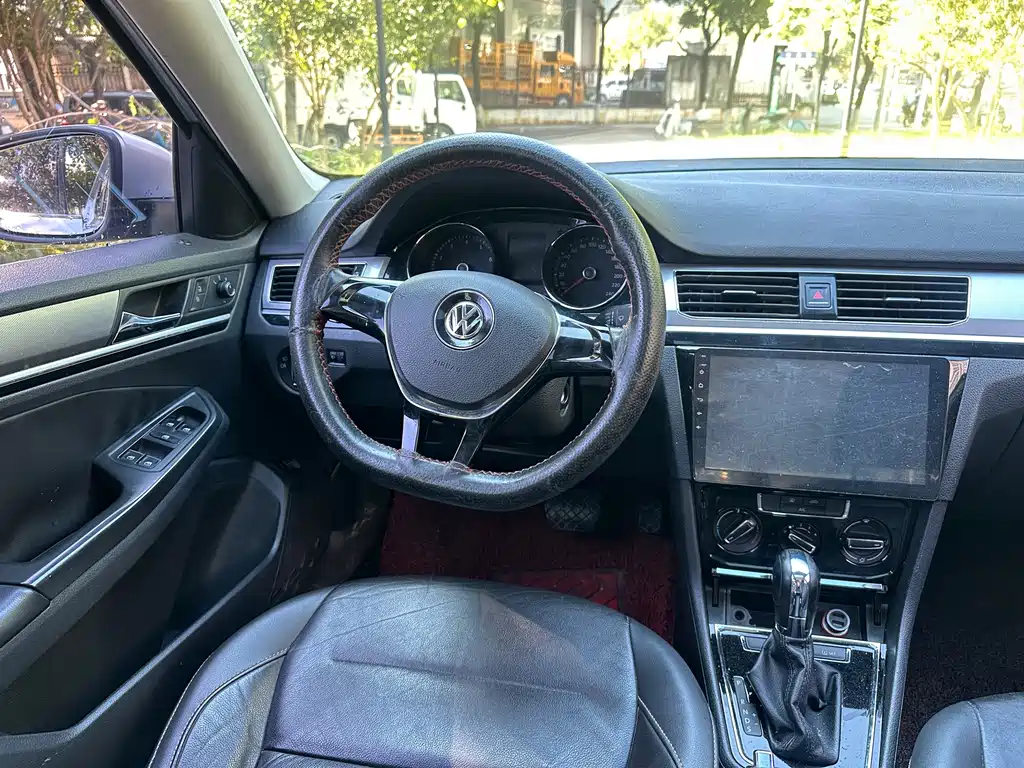 Volkswagen Bora — миниатюра 12